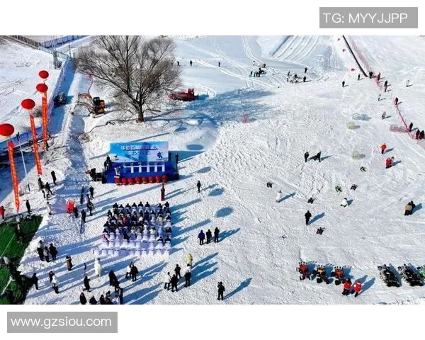我市首座大型专业室外滑雪场,1月敞开