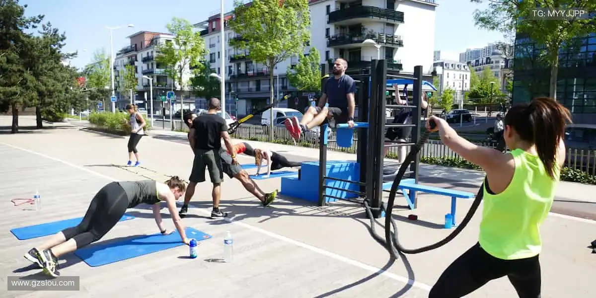 🔥热血赛事,一触即发!⚽🏀